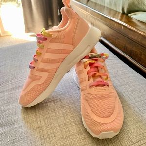 Girls Adidas pink tennis shoes, rainbow laces